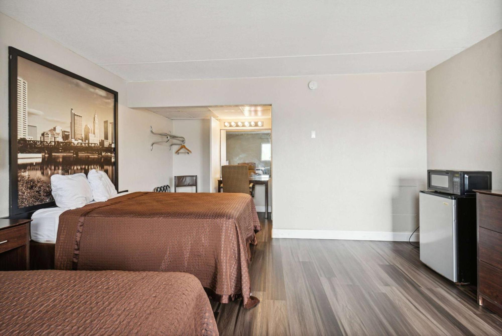 Super 8 By Wyndham Millbury/Toledo Hotel Ngoại thất bức ảnh
