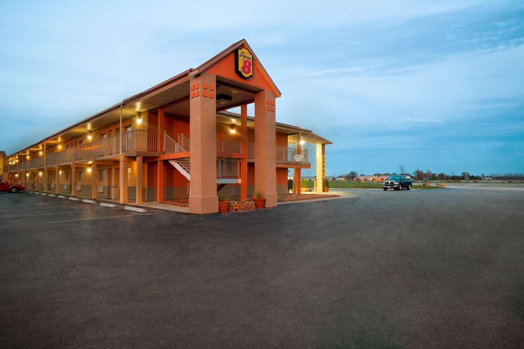 Super 8 By Wyndham Millbury/Toledo Hotel Ngoại thất bức ảnh